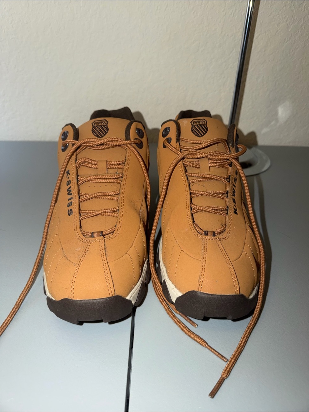 K-Swiss Men's Tan/Chestnut Leather Sneakers